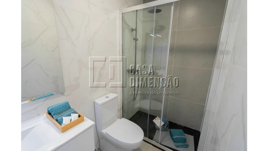 Apartamento T2 para Venda em Benfica Foto 30