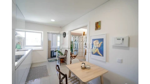 Apartamento T2 para Venda em Venteira