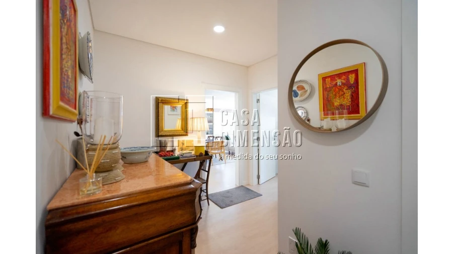 Apartamento T2 para Venda em Venteira Foto 3