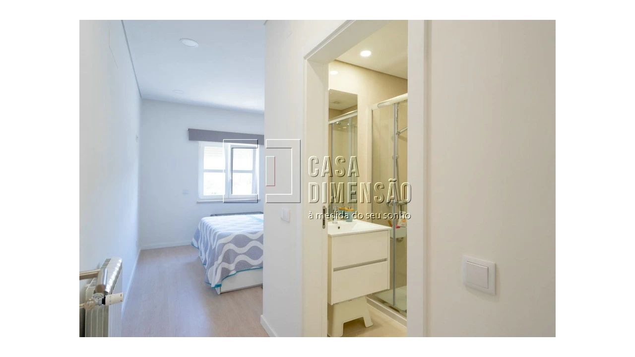 Apartamento T2 para Venda em Carnaxide e Queijas Foto 46
