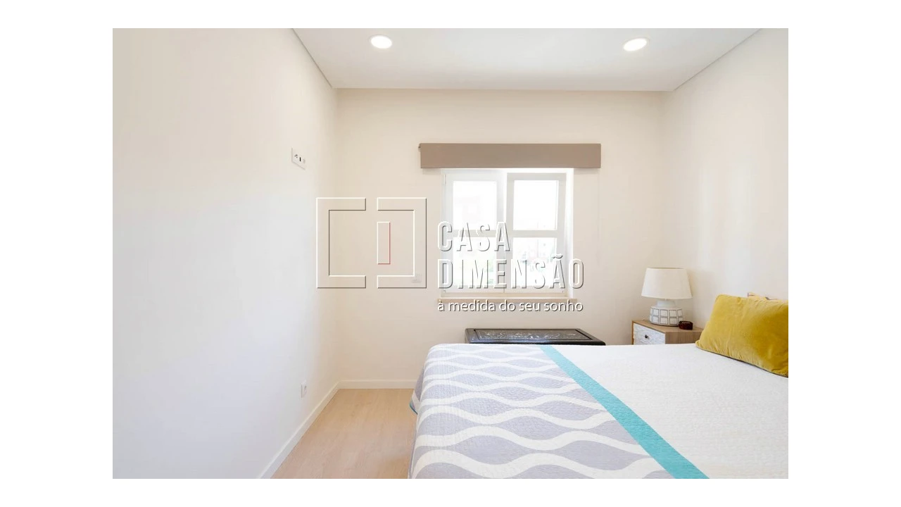 Apartamento T2 para Venda em Carnaxide e Queijas Foto 48