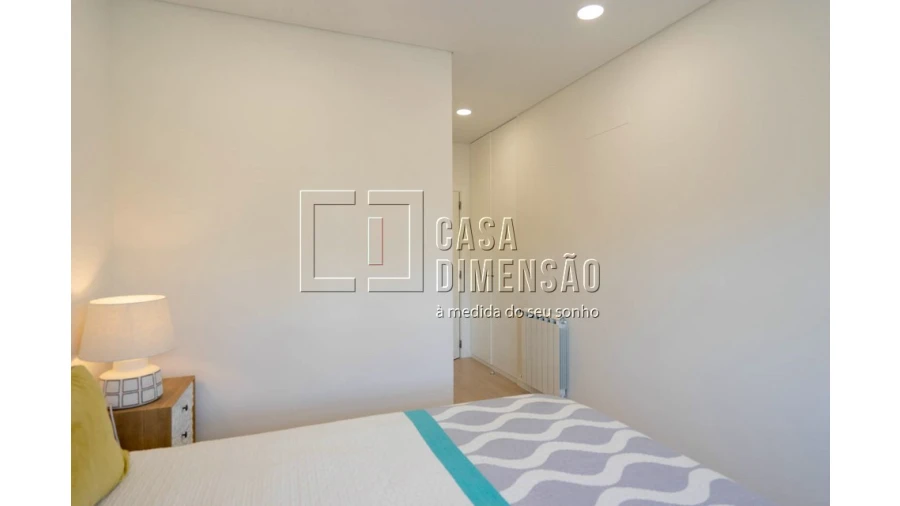 Apartamento T2 para Venda em Carnaxide e Queijas Foto 50