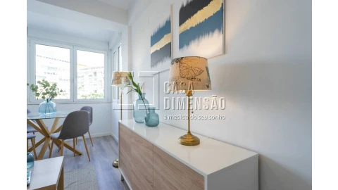 Apartamento T3 para Venda em São Domingos de Benfica
