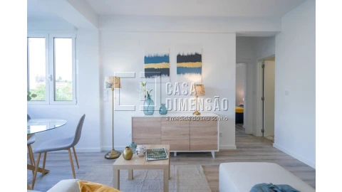 Apartamento T3 para Venda em São Domingos de Benfica