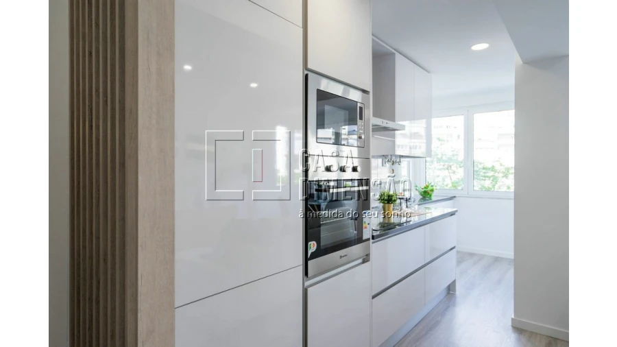 Apartamento T3 para Venda em São Domingos de Benfica Foto 3