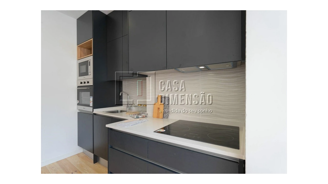 Apartamento T2 para Venda em Campo de Ourique Foto 16