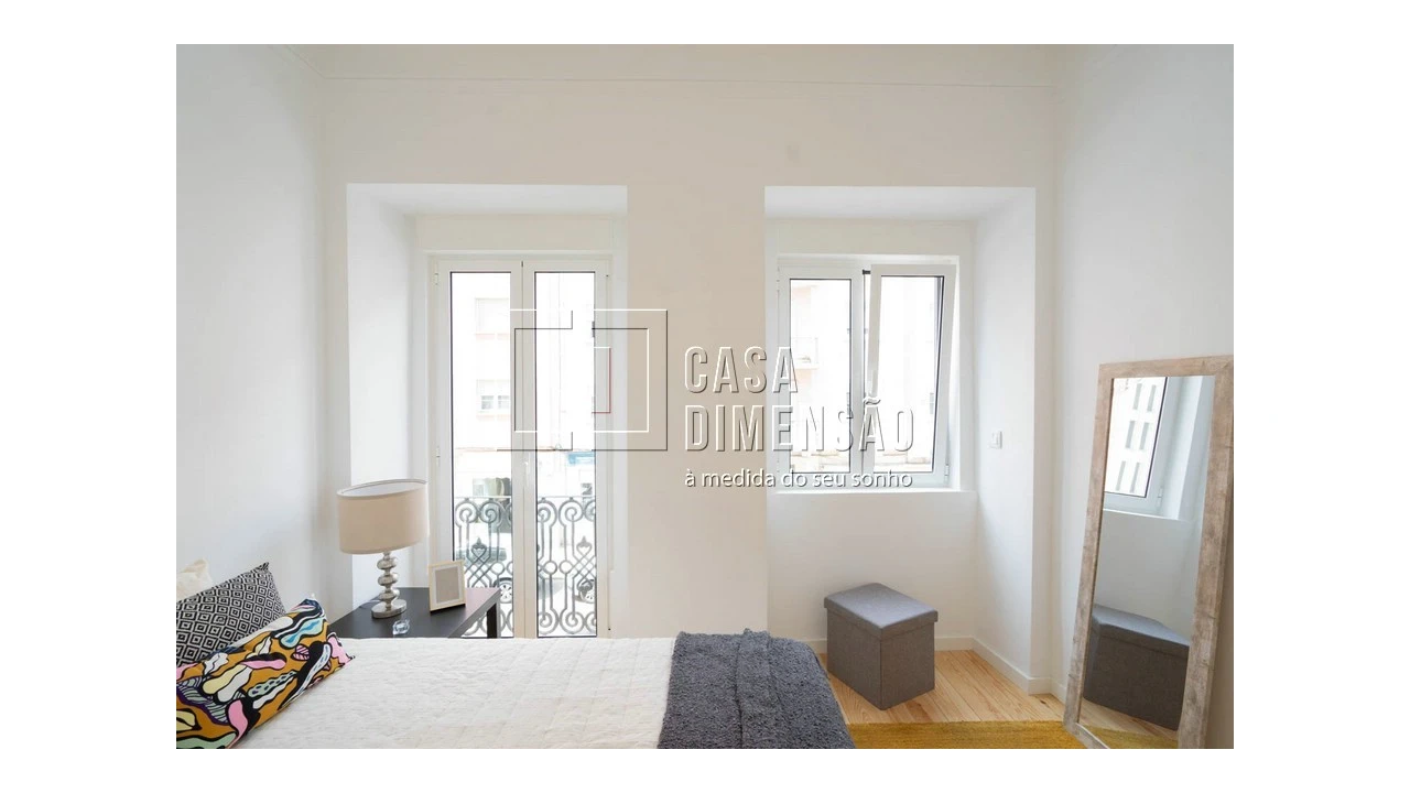 Apartamento T2 para Venda em Campo de Ourique Foto 30