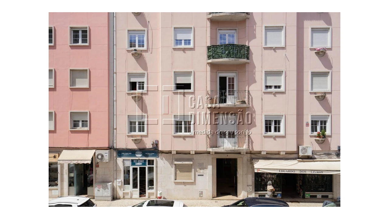 Apartamento T2 para Venda em Campo de Ourique Foto 34