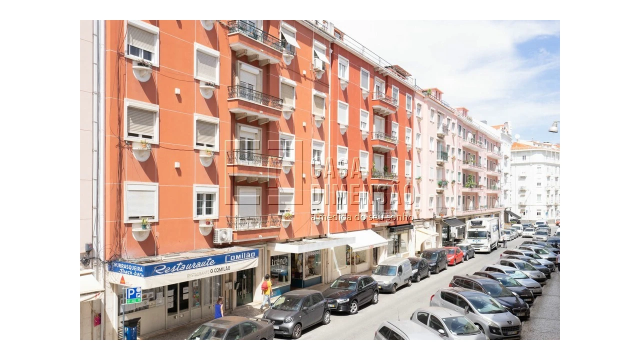 Apartamento T2 para Venda em Campo de Ourique Foto 35