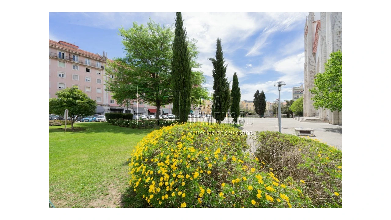 Apartamento T2 para Venda em Campo de Ourique Foto 36