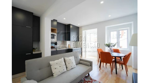 Apartamento T2 para Venda em Campo de Ourique