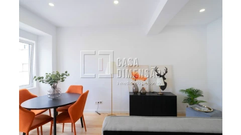 Apartamento T2 para Venda em Campo de Ourique