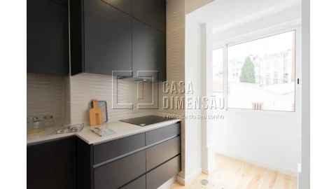 Apartamento T2 para Venda em Campo de Ourique