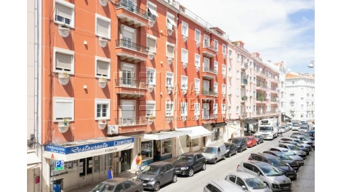 Apartamento T2 para Venda em Campo de Ourique