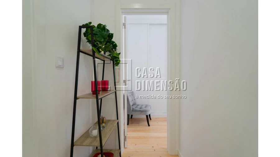 Apartamento T2 para Venda em Campo de Ourique Foto 18