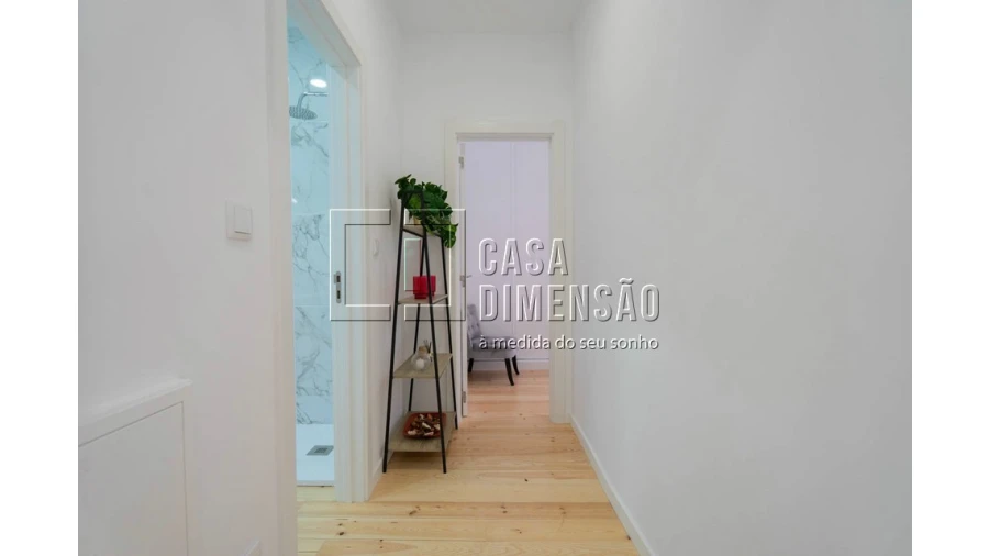 Apartamento T2 para Venda em Campo de Ourique Foto 19