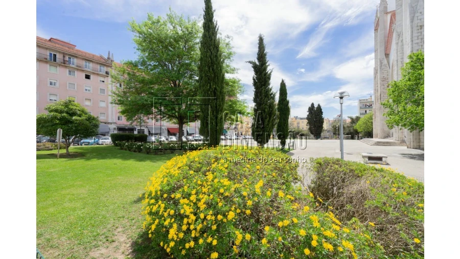 Apartamento T2 para Venda em Campo de Ourique Foto 36