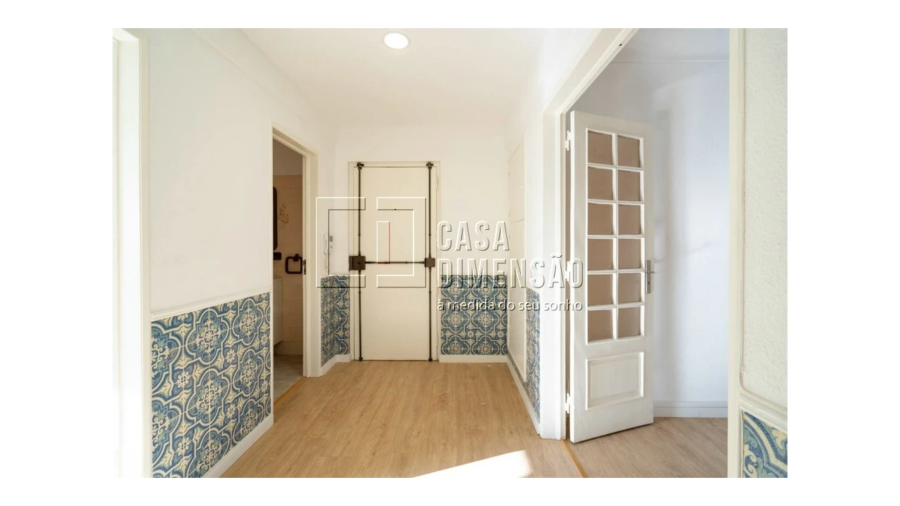 Apartamento T3 para Venda em Carnaxide e Queijas Foto 3