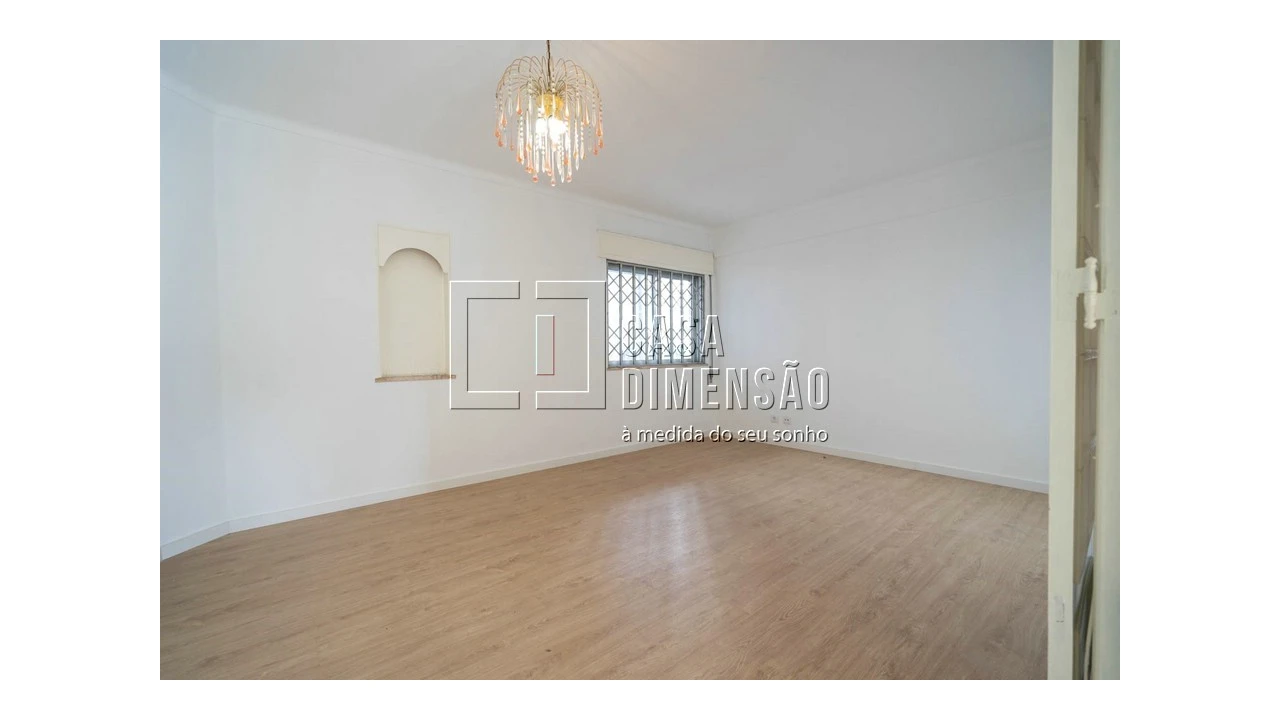 Apartamento T3 para Venda em Carnaxide e Queijas Foto 5