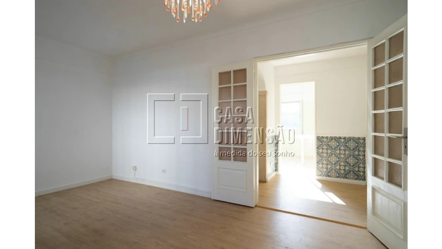 Apartamento T3 para Venda em Carnaxide e Queijas Foto 8