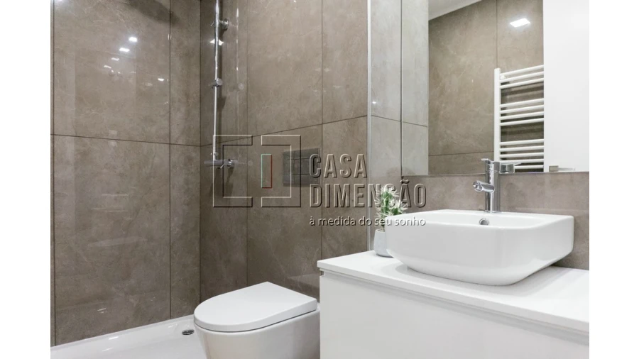 Apartamento T3 para Venda em Águas Livres Foto 31