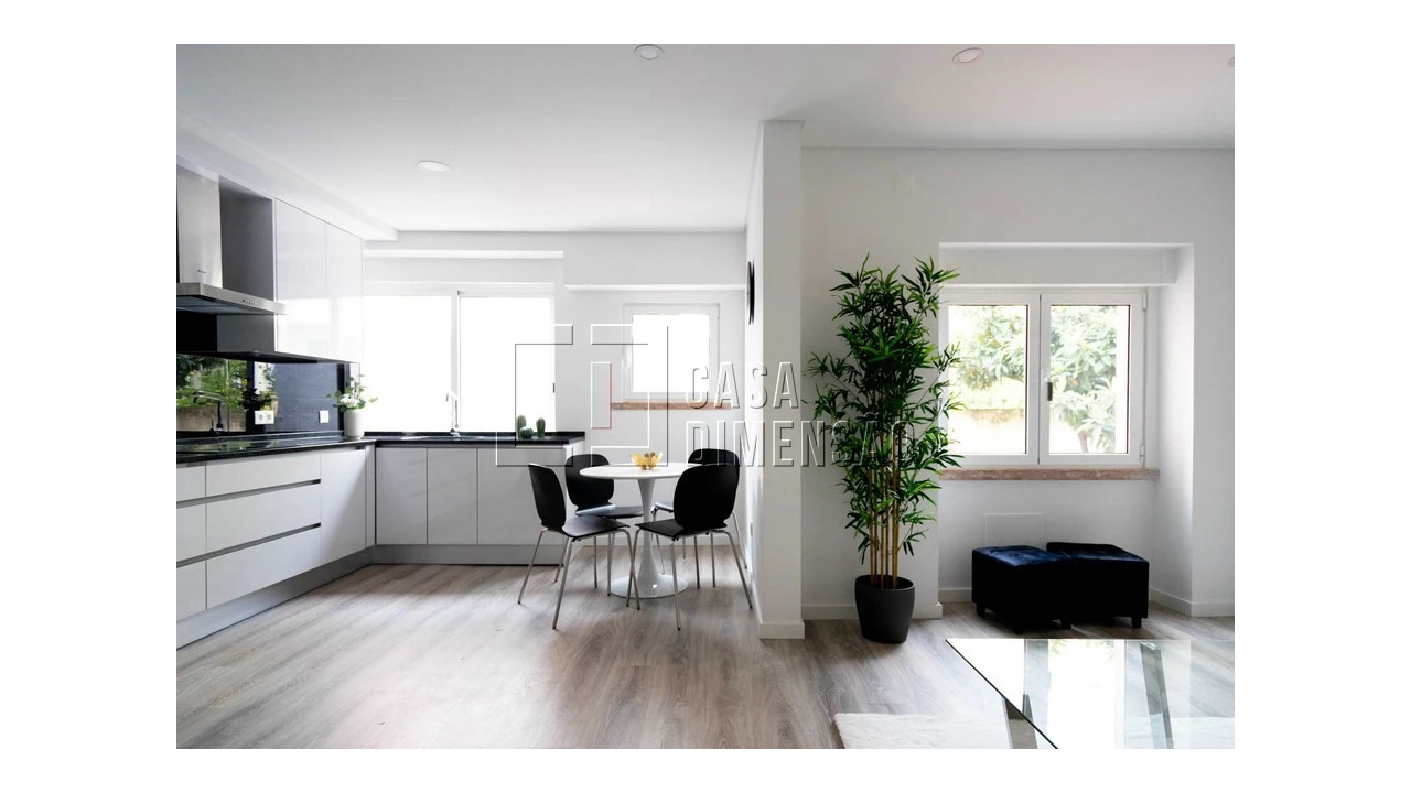Apartamento T3 para Venda em Benfica Foto 7