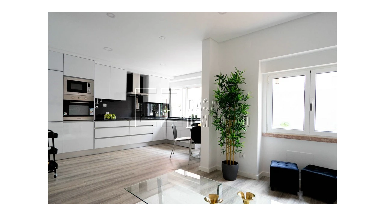 Apartamento T3 para Venda em Benfica Foto 8