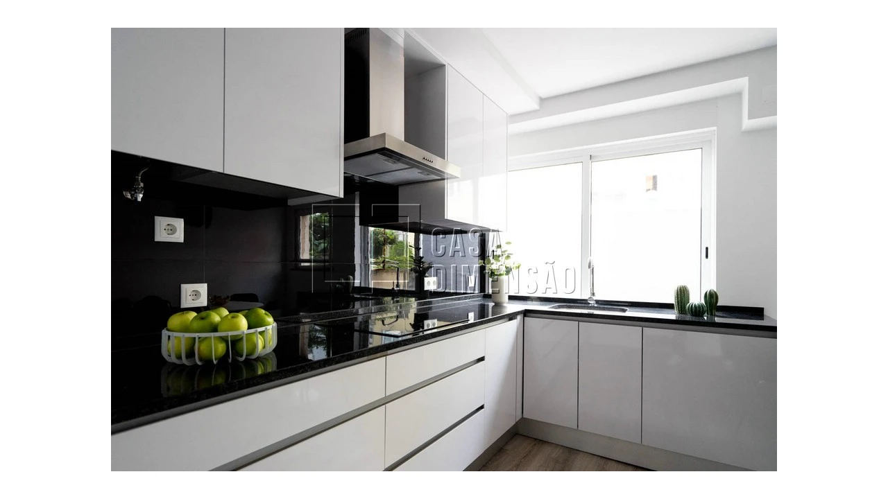Apartamento T3 para Venda em Benfica Foto 12