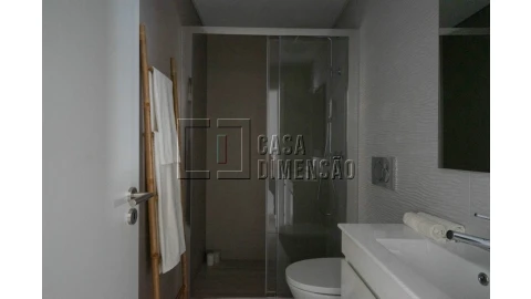 Apartamento T3 para Venda em Benfica