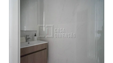 Apartamento T3 para Venda em Benfica