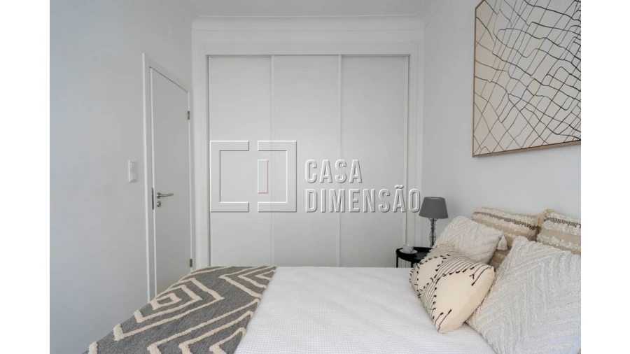 Apartamento T3 para Venda em Benfica Foto 17