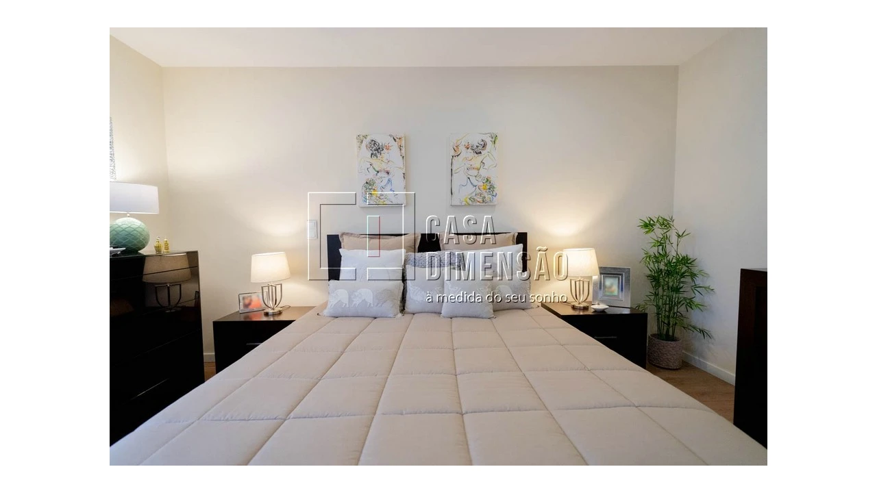 Apartamento T4 para Venda em Carnaxide e Queijas Foto 48