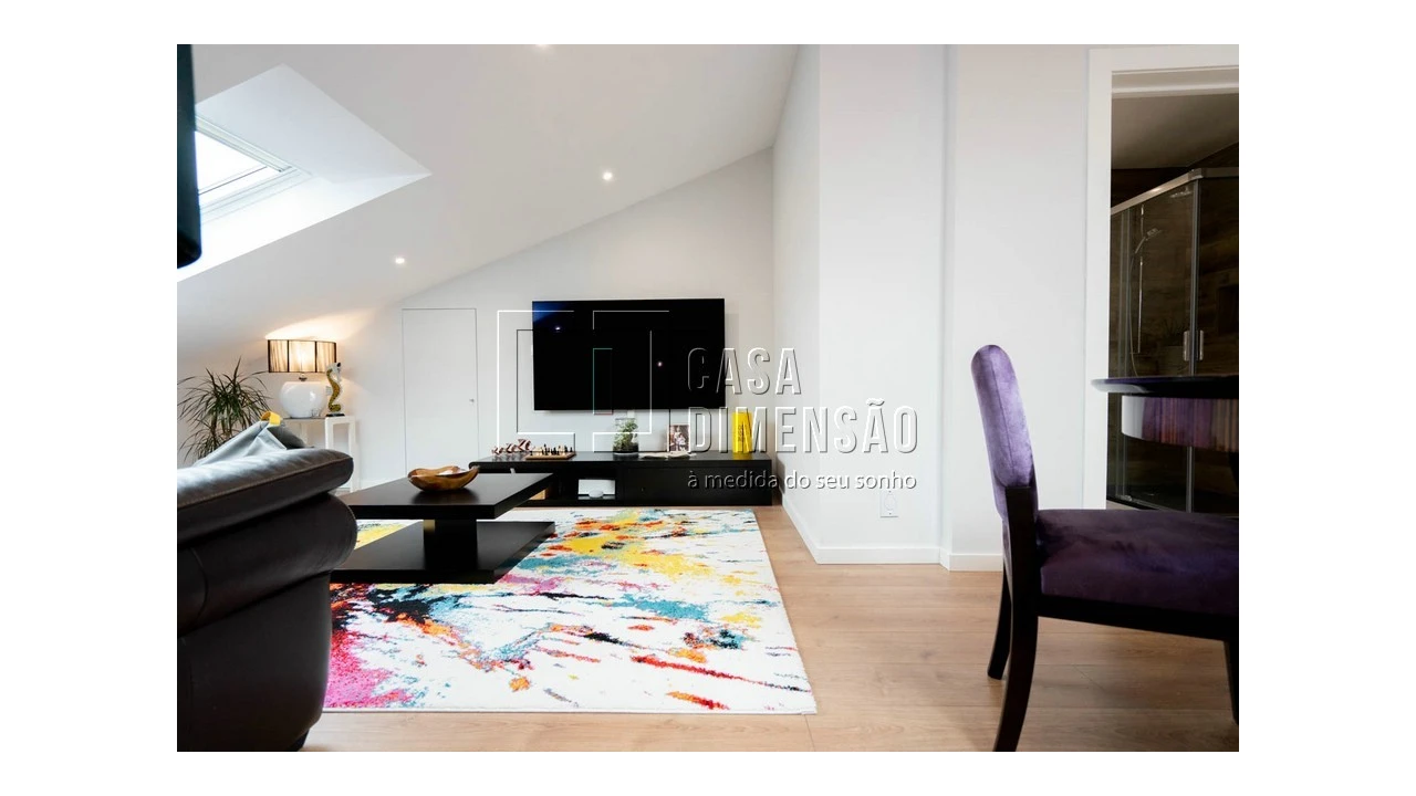 Apartamento T4 para Venda em Carnaxide e Queijas Foto 61