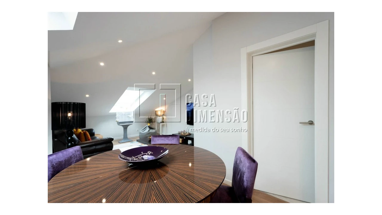 Apartamento T4 para Venda em Carnaxide e Queijas Foto 70