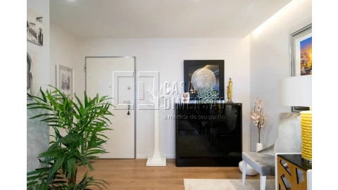 Apartamento T4 para Venda em Carnaxide e Queijas