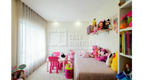 Apartamento T4 para Venda em Carnaxide e Queijas