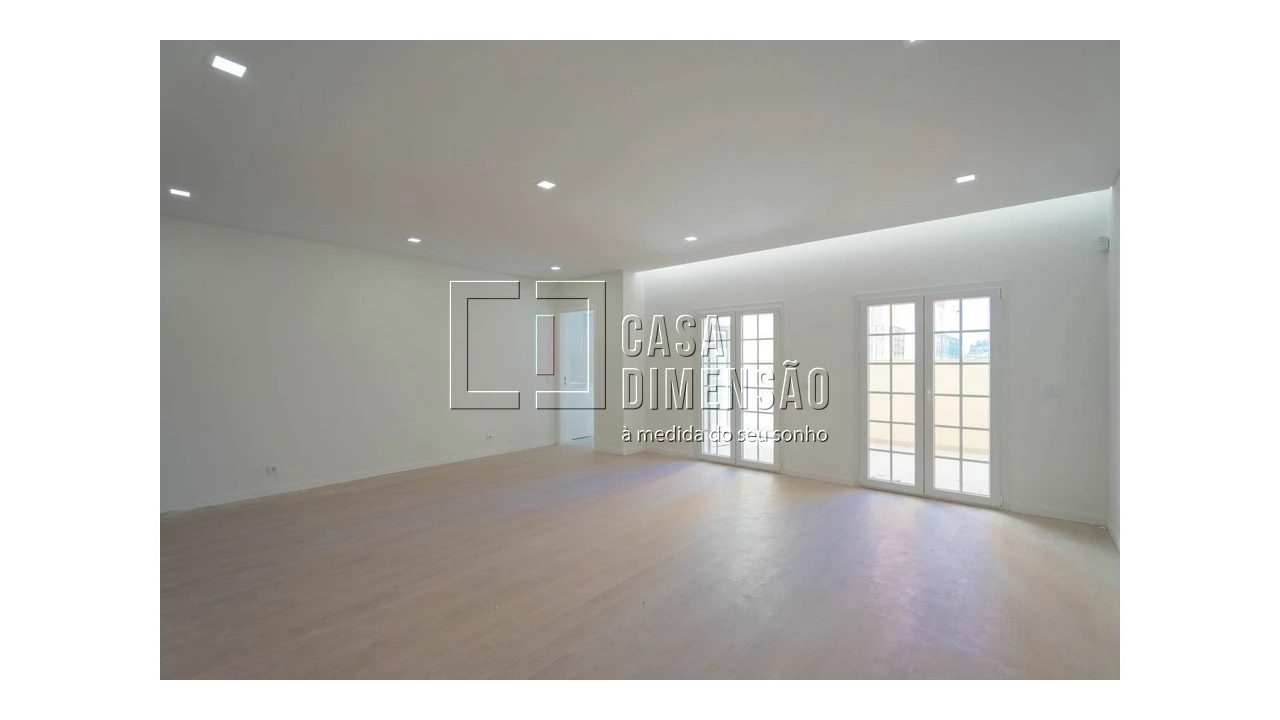 Apartamento T3 para Venda em Águas Livres Foto 8