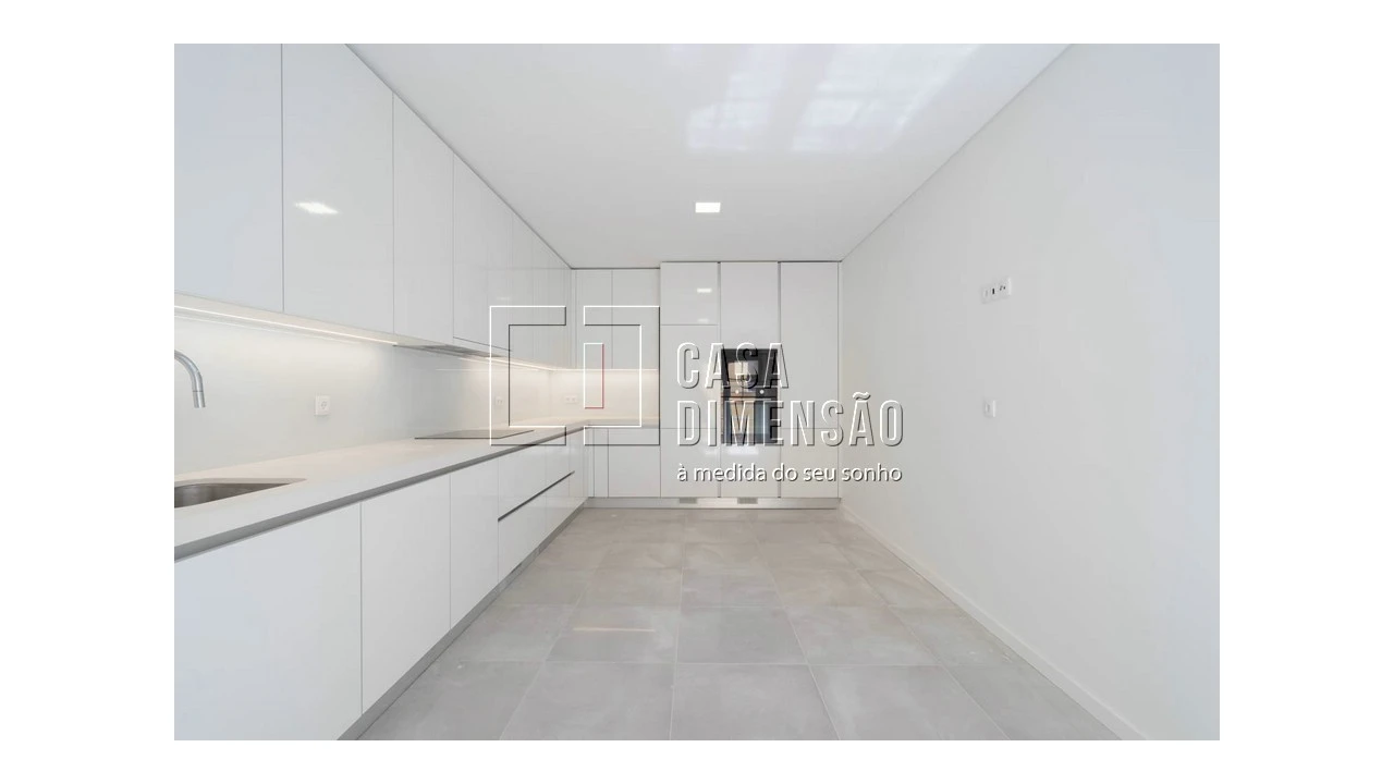 Apartamento T3 para Venda em Águas Livres Foto 14