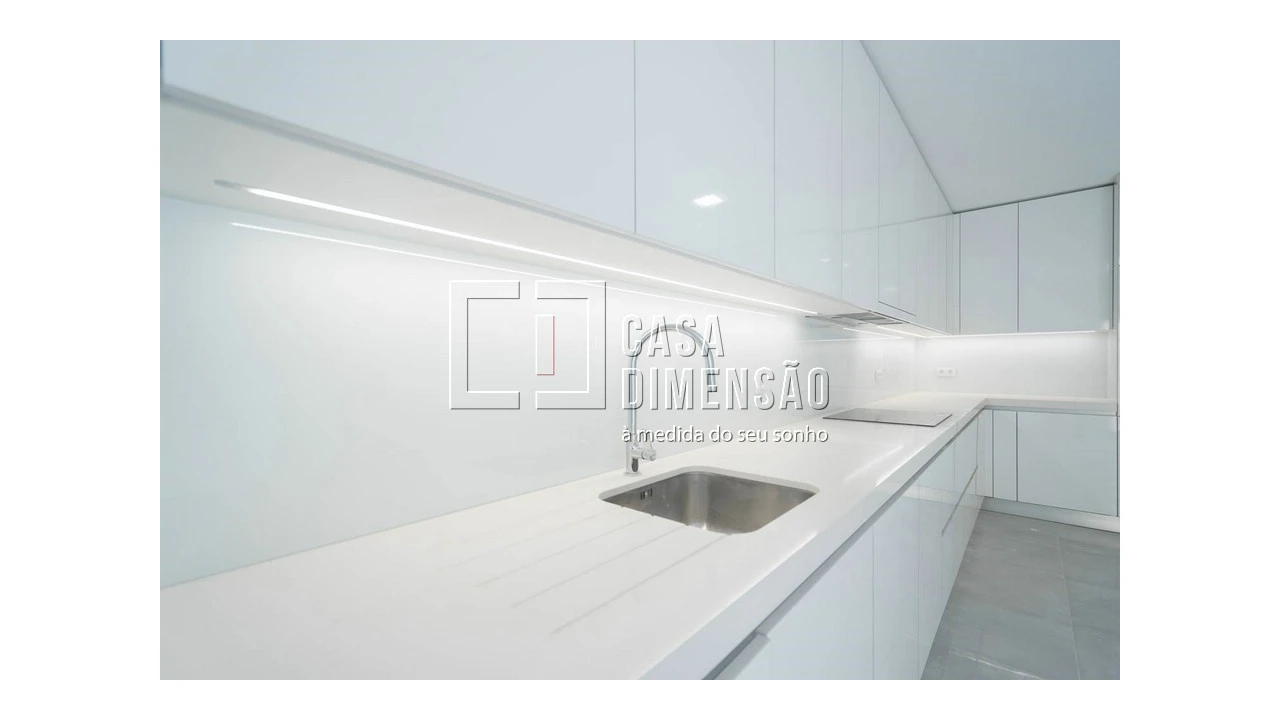 Apartamento T3 para Venda em Águas Livres Foto 17