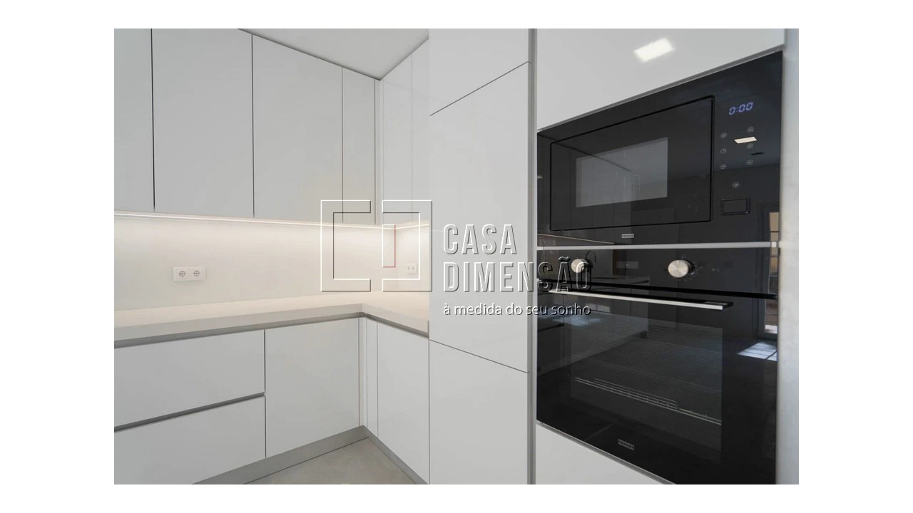 Apartamento T3 para Venda em Águas Livres Foto 19