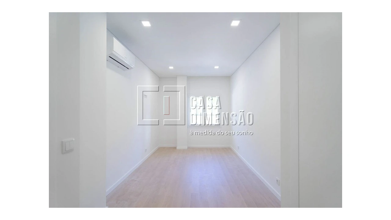 Apartamento T3 para Venda em Águas Livres Foto 28