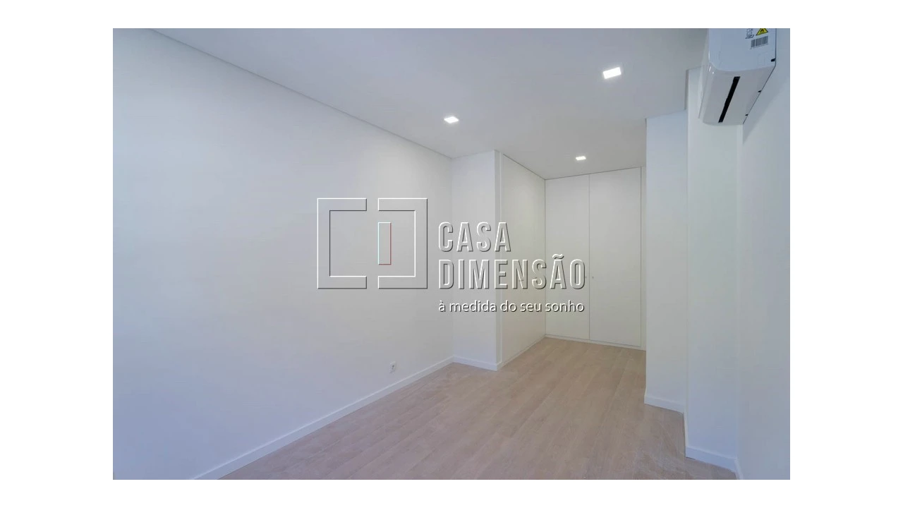 Apartamento T3 para Venda em Águas Livres Foto 31