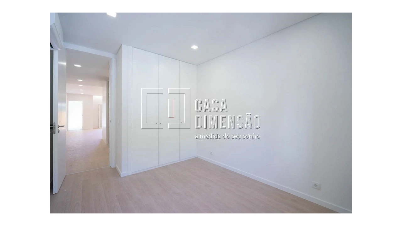 Apartamento T3 para Venda em Águas Livres Foto 33