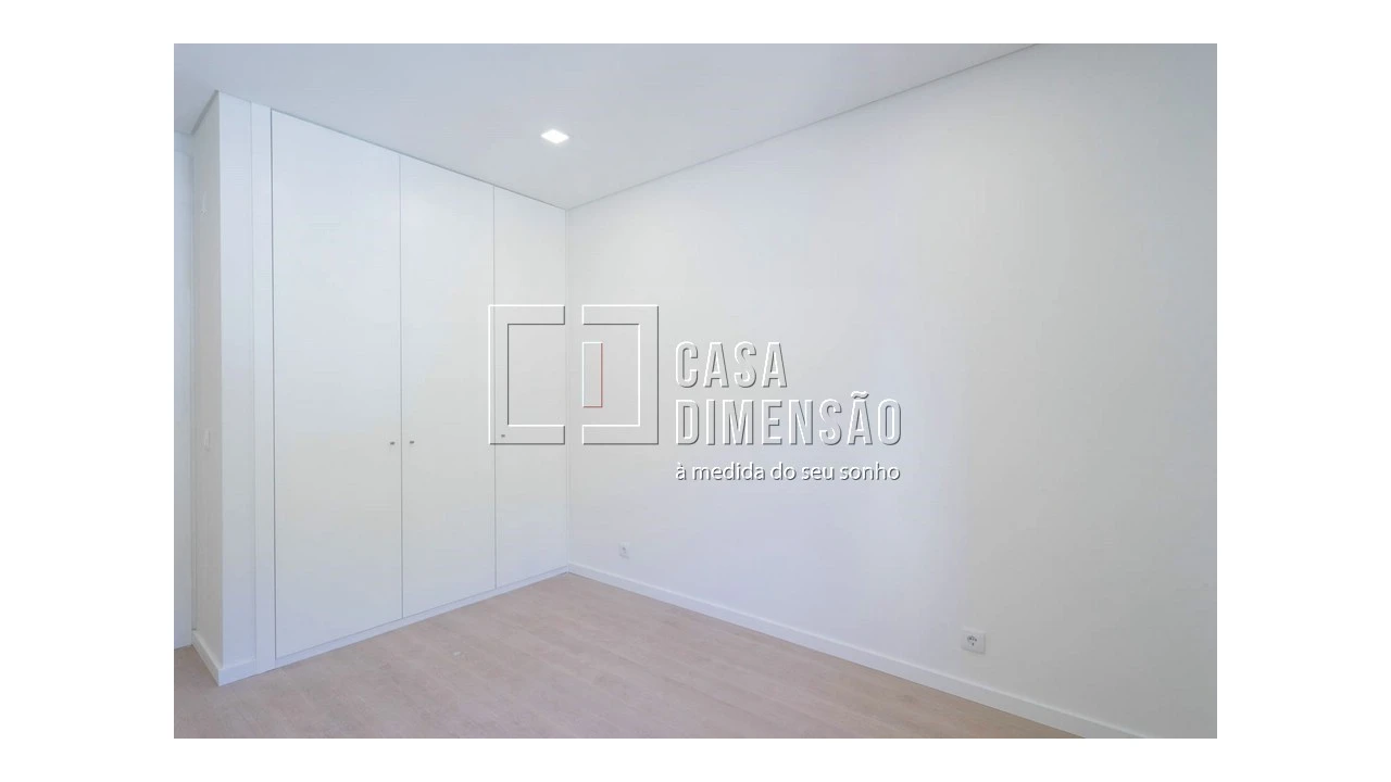 Apartamento T3 para Venda em Águas Livres Foto 34
