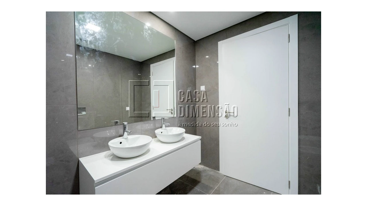 Apartamento T3 para Venda em Águas Livres Foto 41