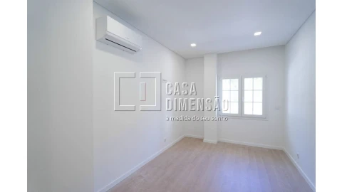 Apartamento T3 para Venda em Águas Livres