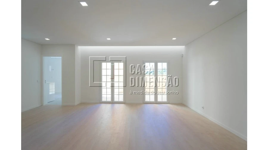 Apartamento T3 para Venda em Águas Livres Foto 5