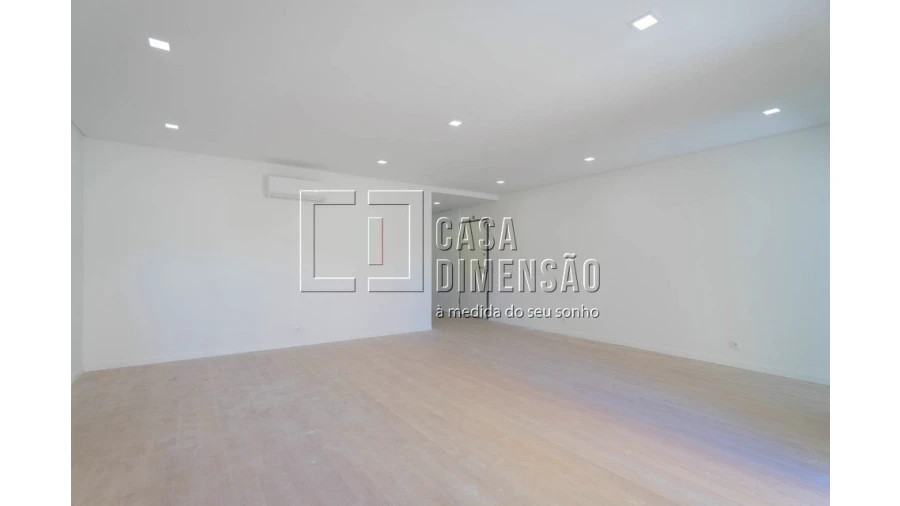 Apartamento T3 para Venda em Águas Livres Foto 10