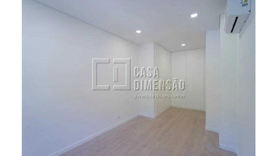 Apartamento T3 para Venda em Águas Livres Foto 31