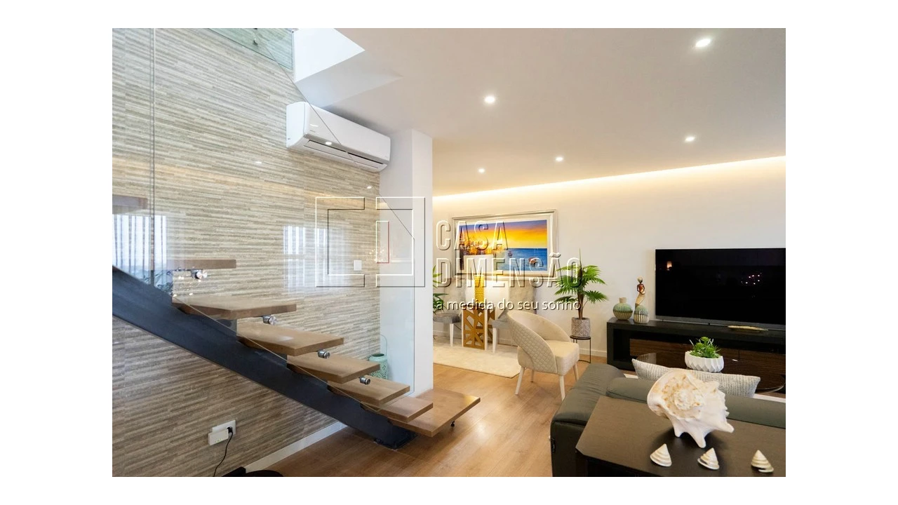 Apartamento T4 para Venda em Venteira Foto 14